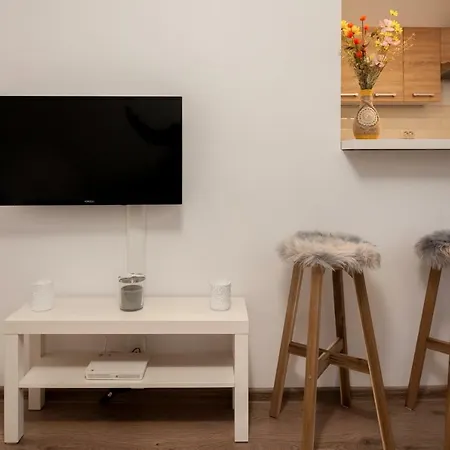 קלוז'-נאפוקה International Aparthotel - Free Parking מראה חיצוני תמונה